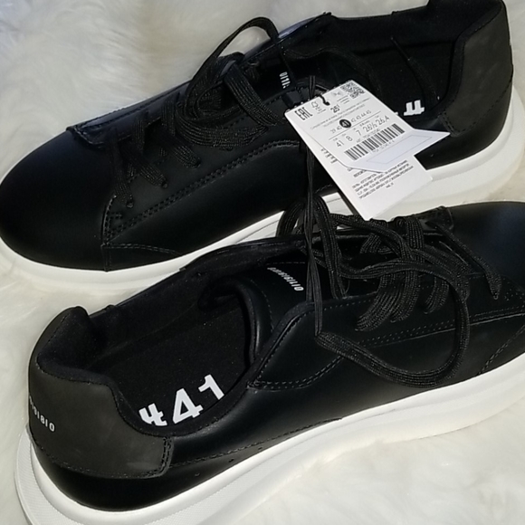 👣BERSHKA😄 Men's Faux Leather Platform Sneakers😃size 8 - Picture 3 of 13